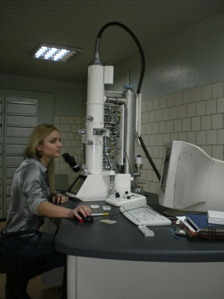 Электронный микроскоп ПЭМ 100 мини с Ниной